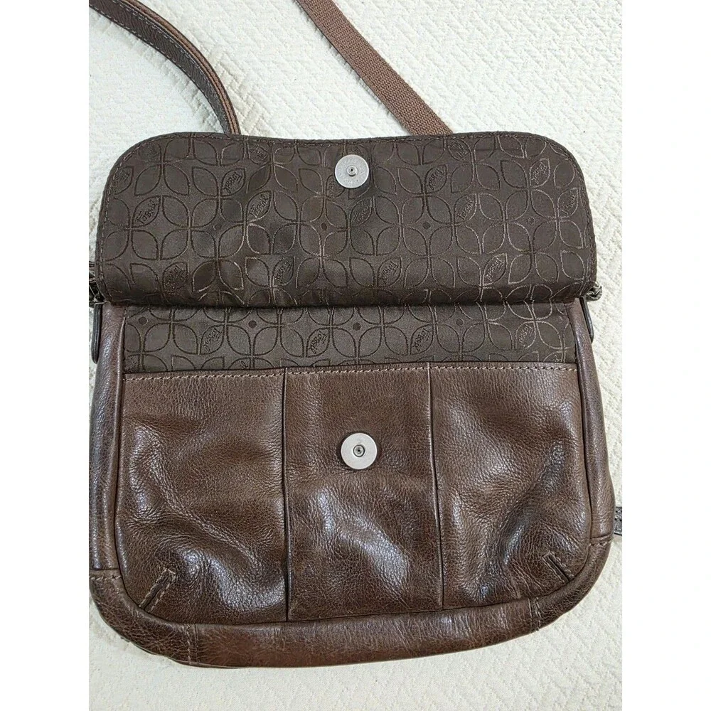 Vintage Fossil Crosstown Dark Brown Leather Crossbody Organizer Bag